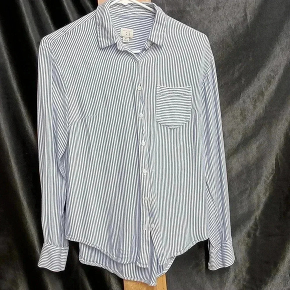 Blue and white striped button-up colored t-shirt size small - Picture 1 of 5